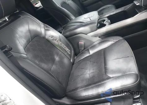 2020 Ram 1500 Rebel 4X4 6'4 Box z USA, uszkodzony, nr VIN 1C6SRFET8LN280141